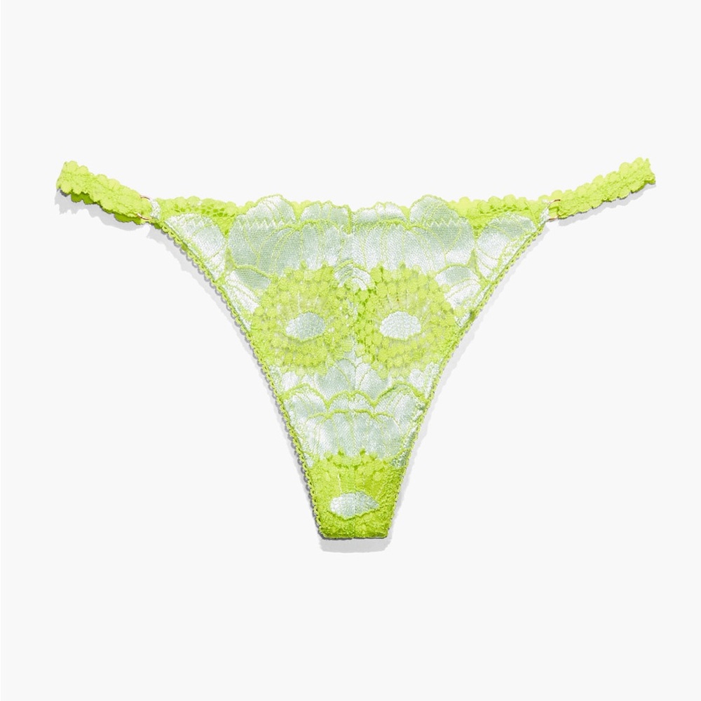 PERFECT POPPIES LACE STRING THONG. Lime Green. Savage X Fenty